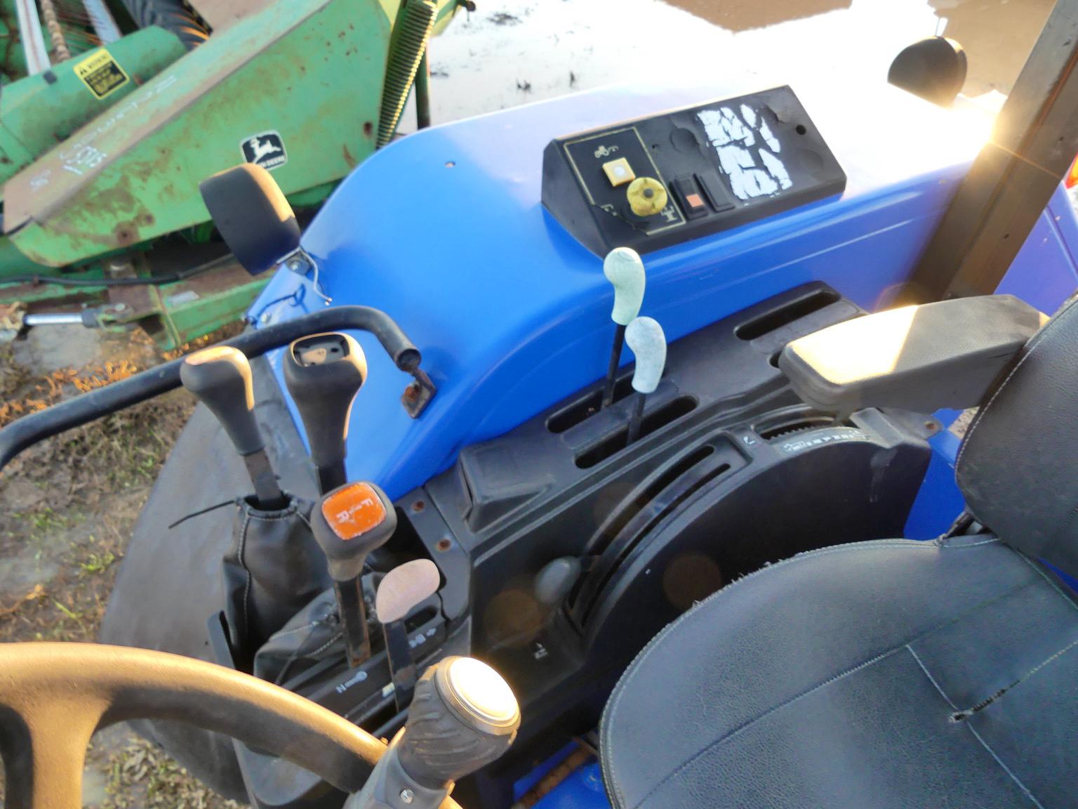 New Holland TS110 Tractor, s/n 104306B: Meter Shows 2758 hrs