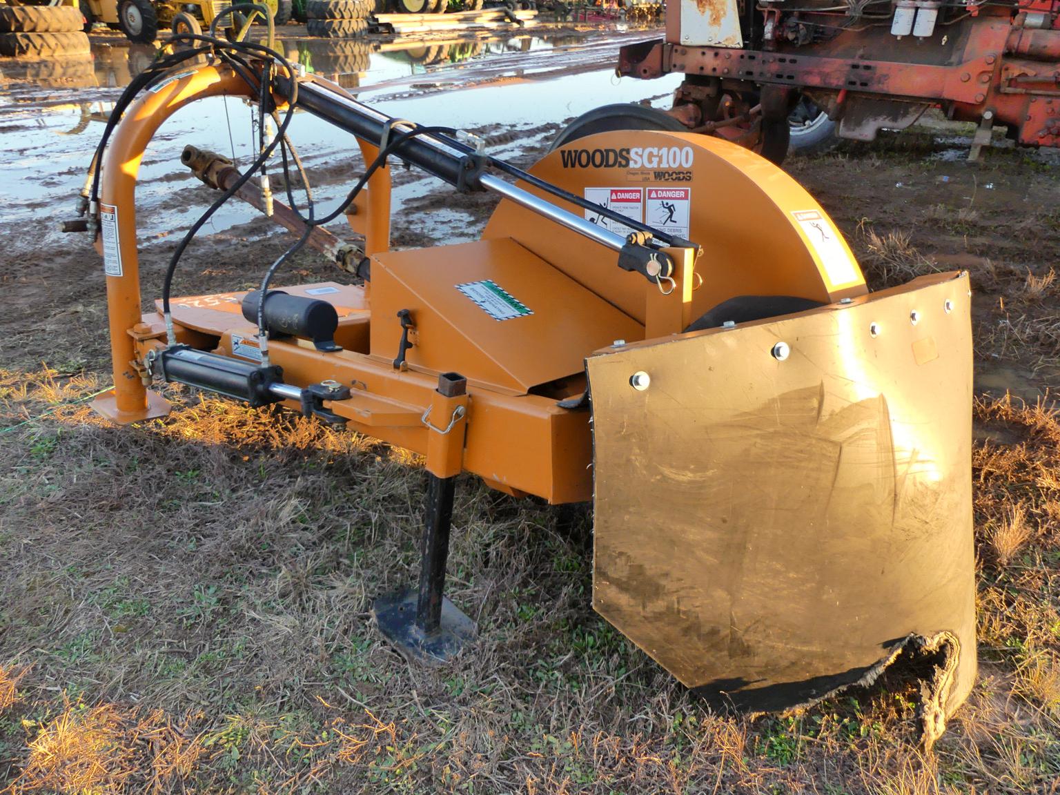 Woods SG100 Stump Grinder w/ Manual