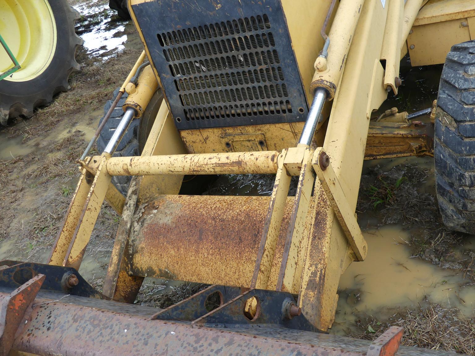 Ford 555D 4WD Loader Backhoe, s/n 30708