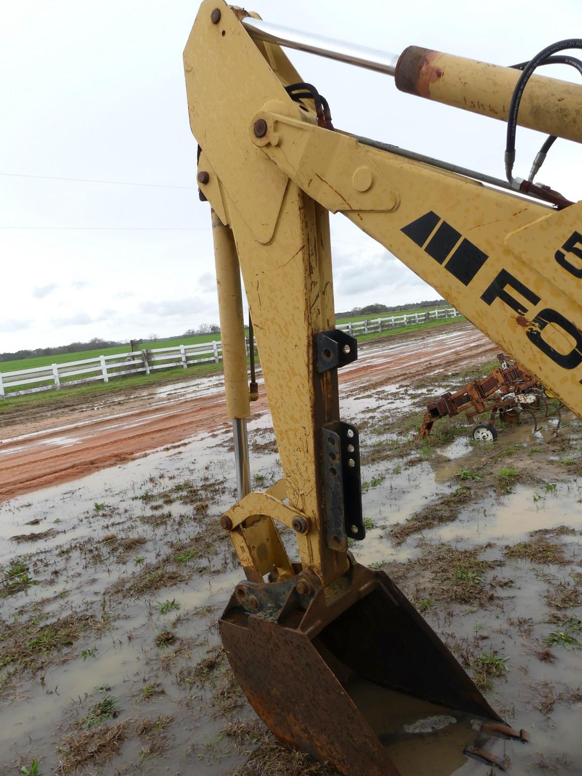 Ford 555D 4WD Loader Backhoe, s/n 30708