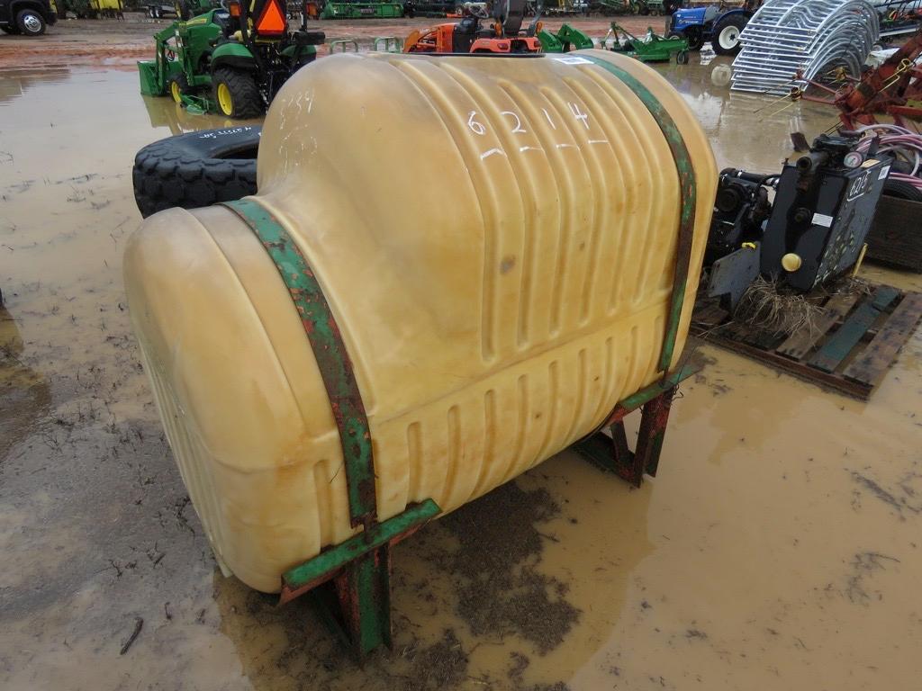 200-gallon Plastic Tank on Frame