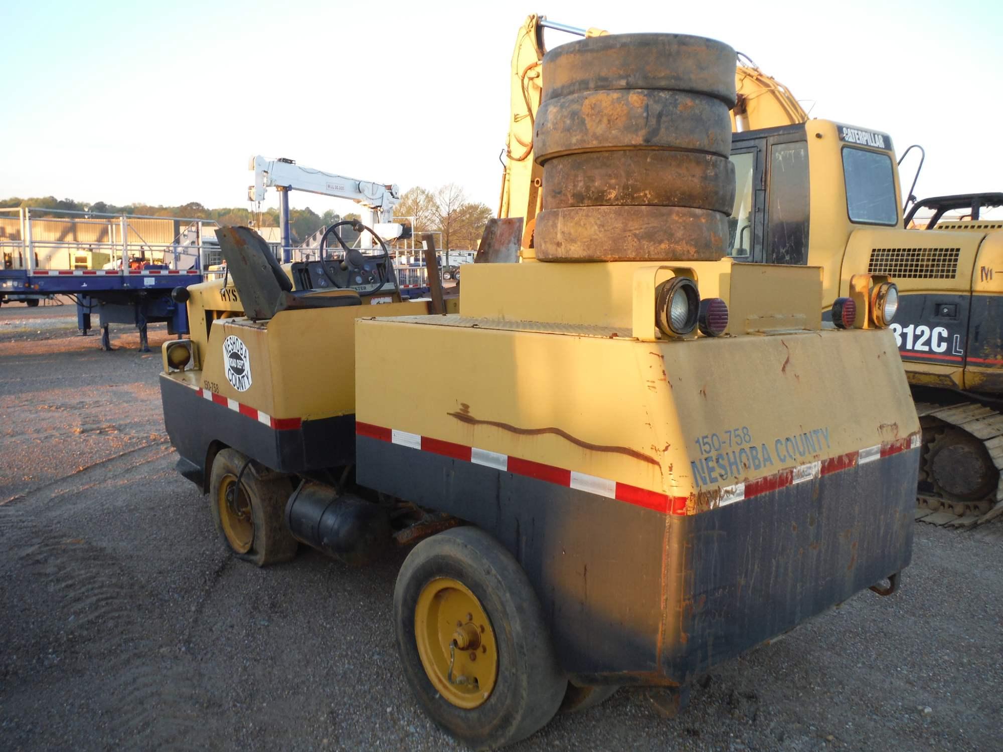 1986 Hyster C530A Pneumatic Roller, s/n A91C3785G (Salvage): (County-Owned)