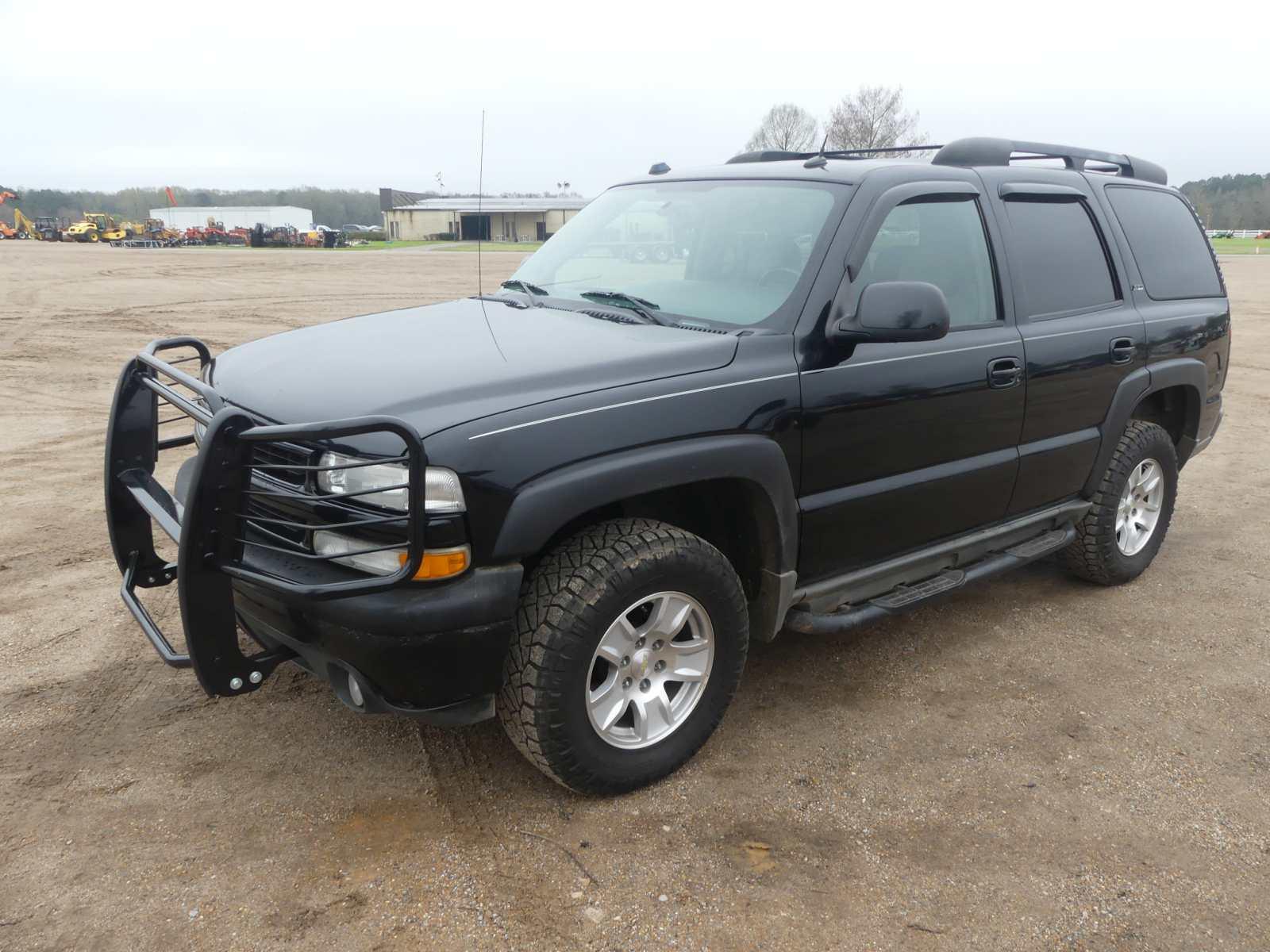 2005 Chevy Tahoe Z71 4WD, s/n 1GNEK13T55R153544: 4-door, 5.3L Gas Eng., Aut