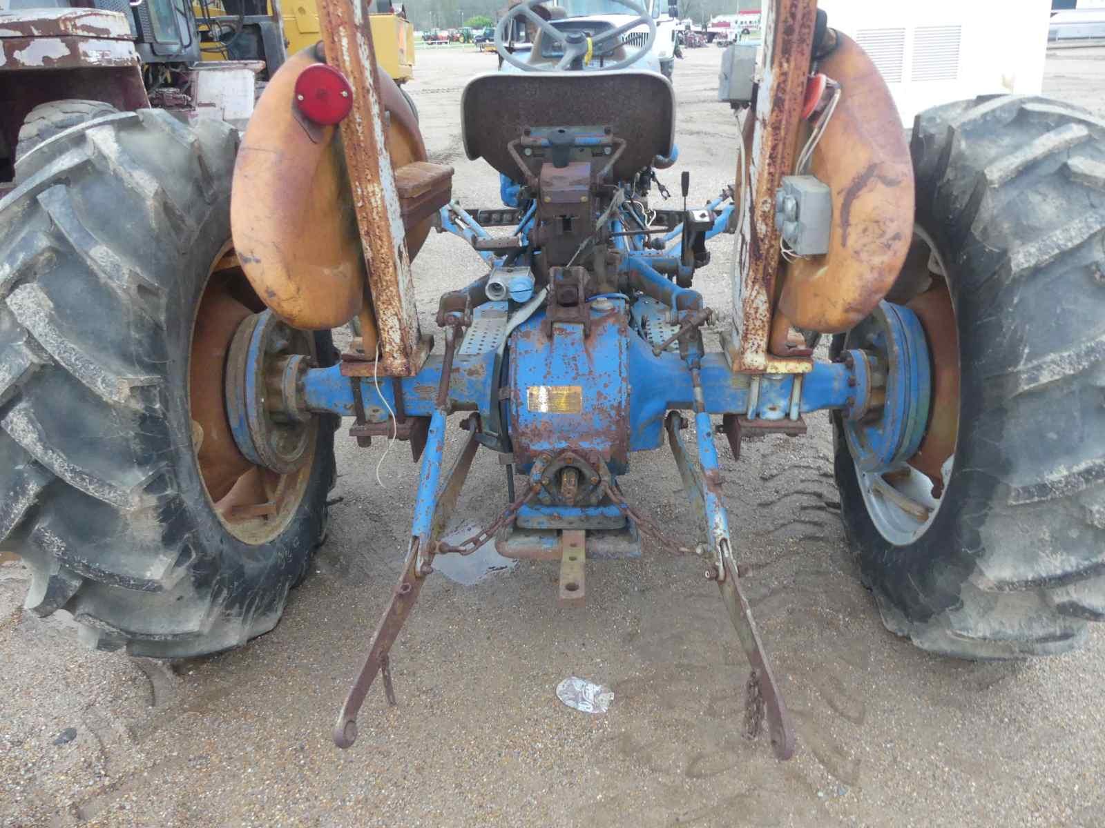 Ford 3600 Tractor, s/n G512951: Rollbar Canopy, Drawbar, Lift Arms, Meter S