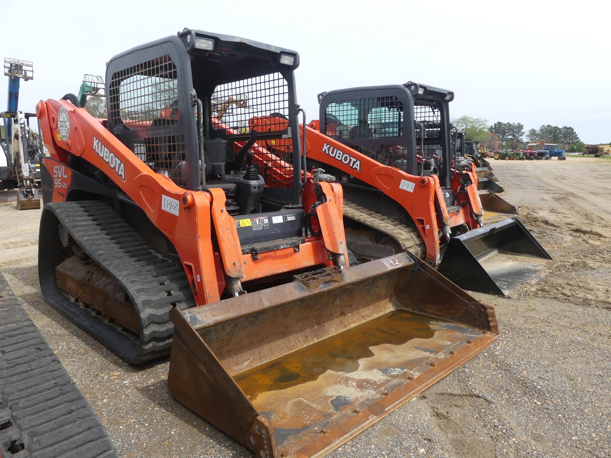 2017 Kubota SVL95-2S Skid Steer, s/n 33580: Canopy, GP Bkt., Rubber Tracks,