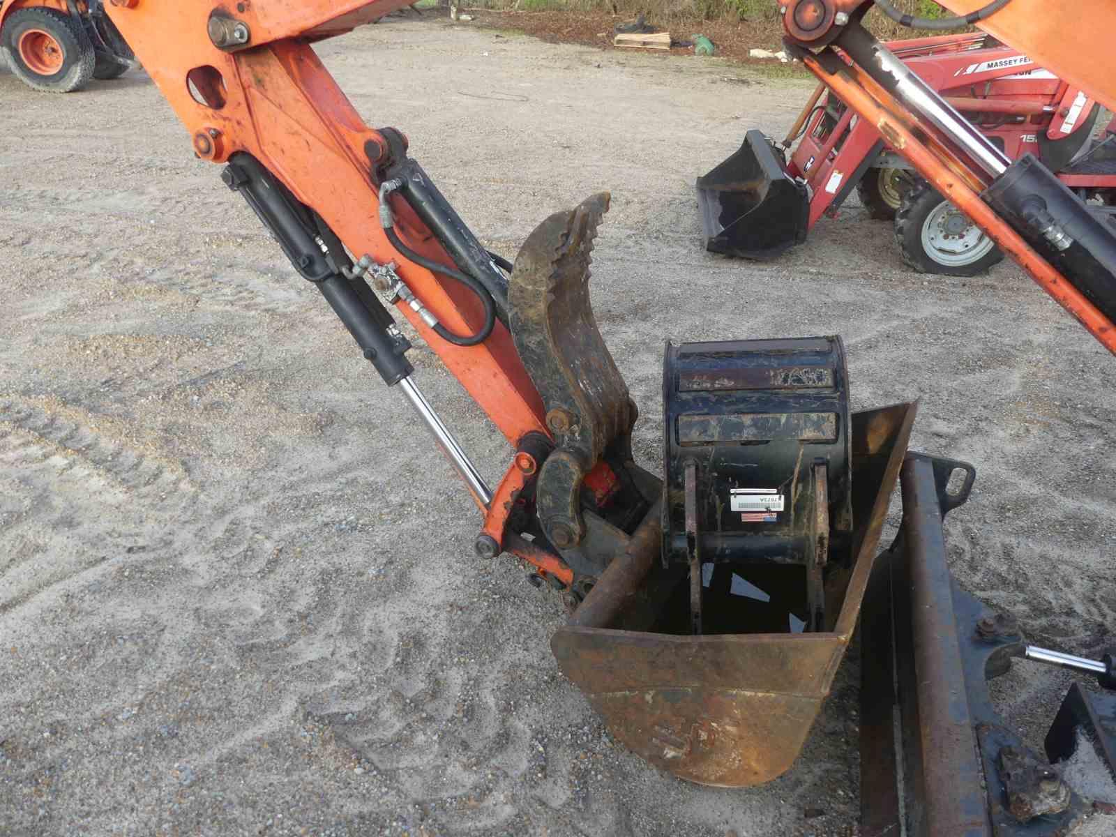 2017 Kubota U35-4 Mini Excavator, s/n 13933: 4-post Canopy, Hyd. Thumb, Ext