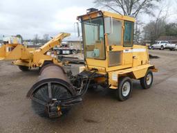 Rosco 4860 Sweeper, s/n 47421: Encl. Cab, Cat Eng.