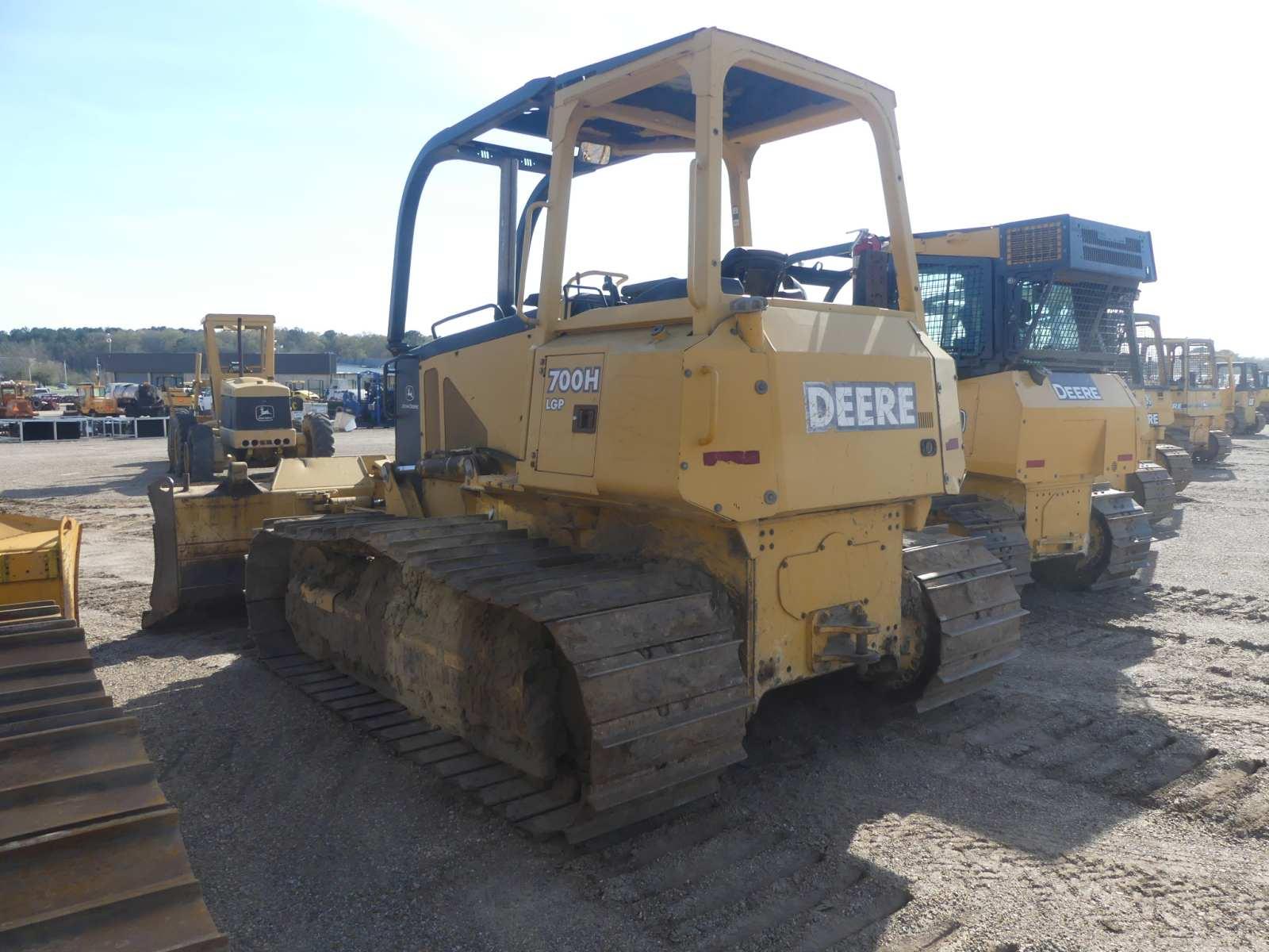 2003 John Deere 700H LGP Dozer, s/n T0700HX915623: Canopy, Sweeps, 6-way Bl