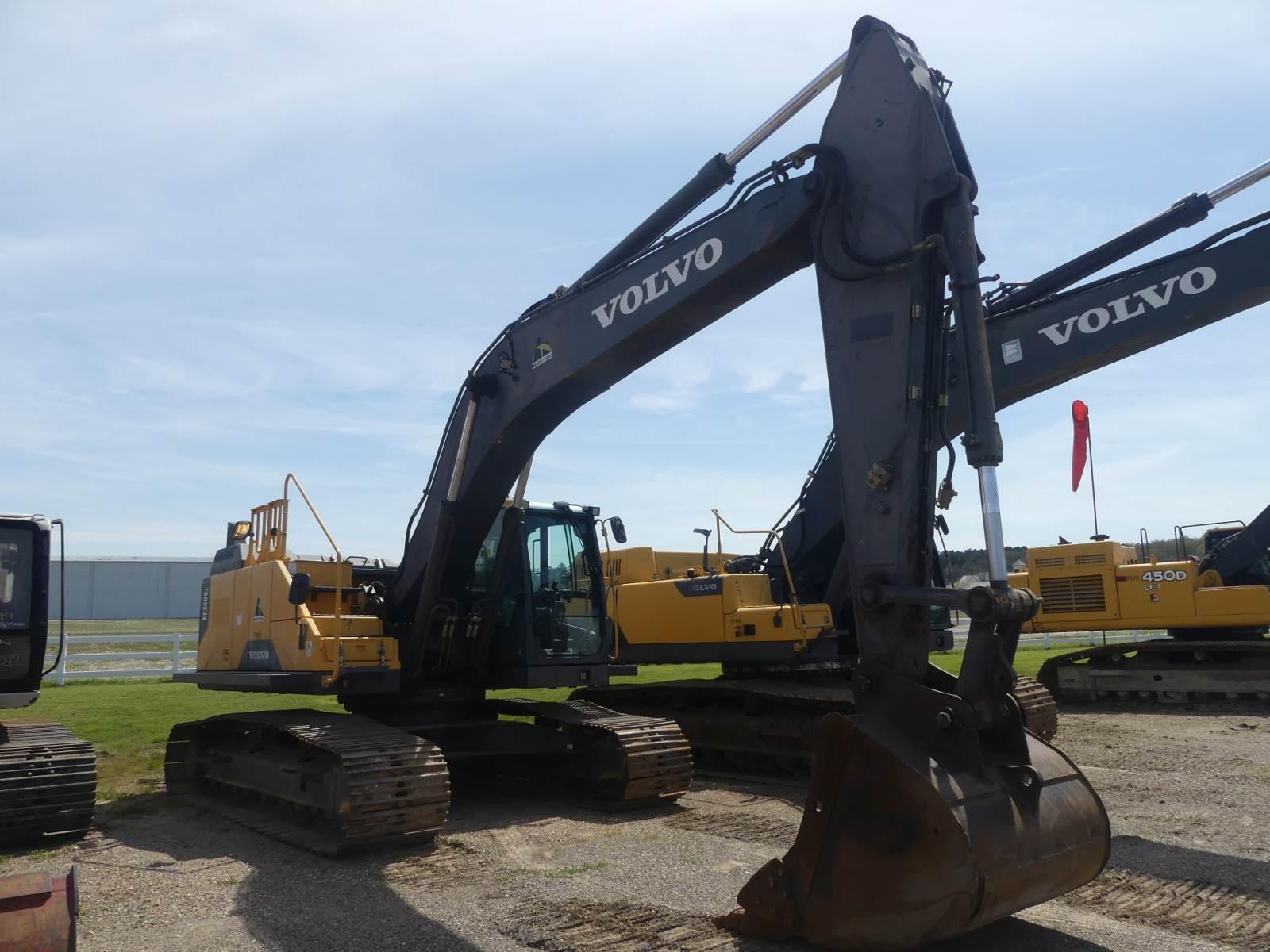 2016 Volvo EC250EL Excavator, s/n 310136: C/A, Meter Shows 5429 hrs