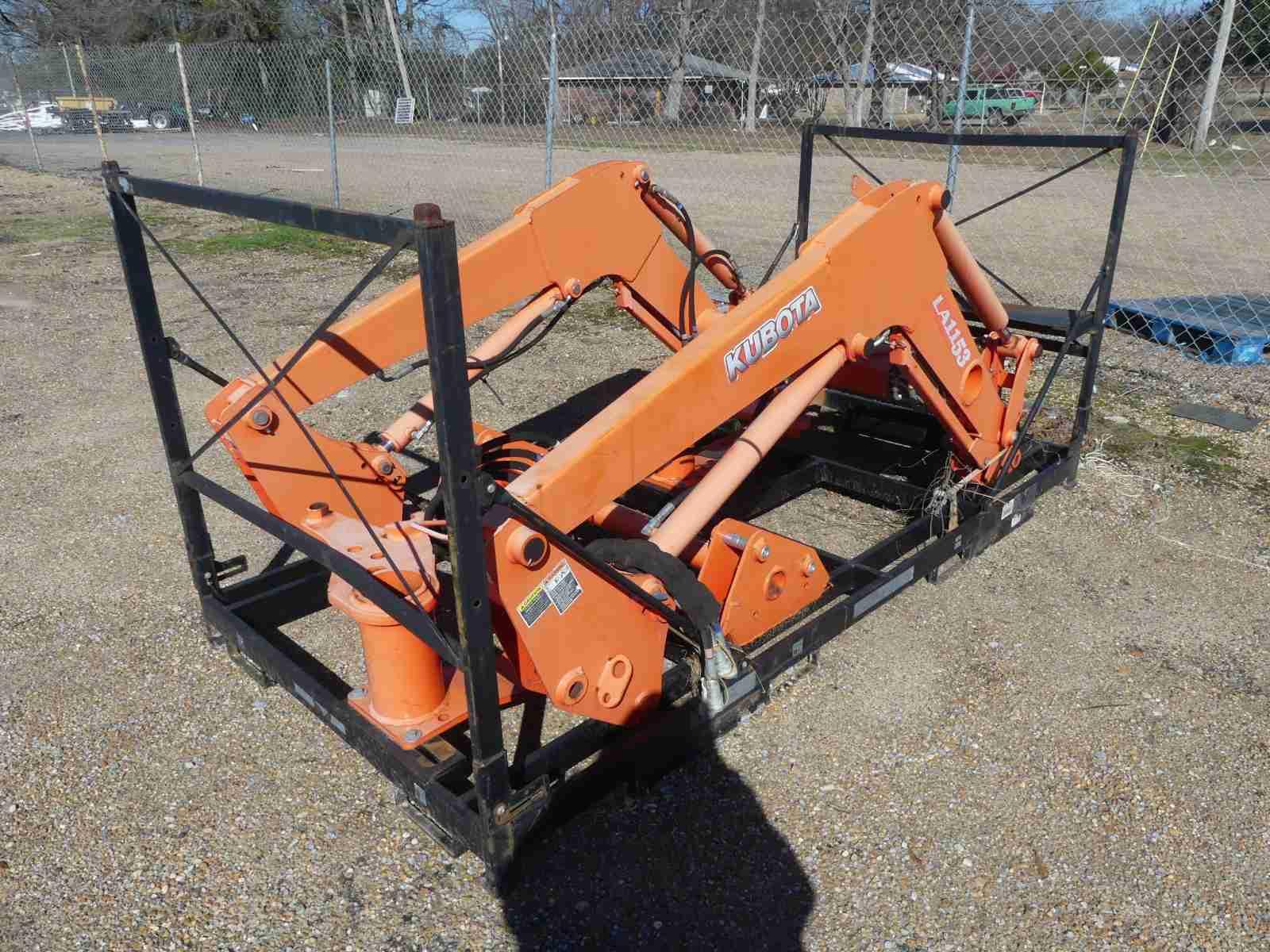 Kubota LA1153 Front Loader, s/n D2911: for Tractor