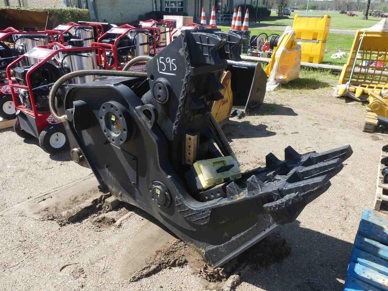 Unused 2022 Agrotk HPL3500 Concrete Crusher, s/n 62901: for Large Excavator