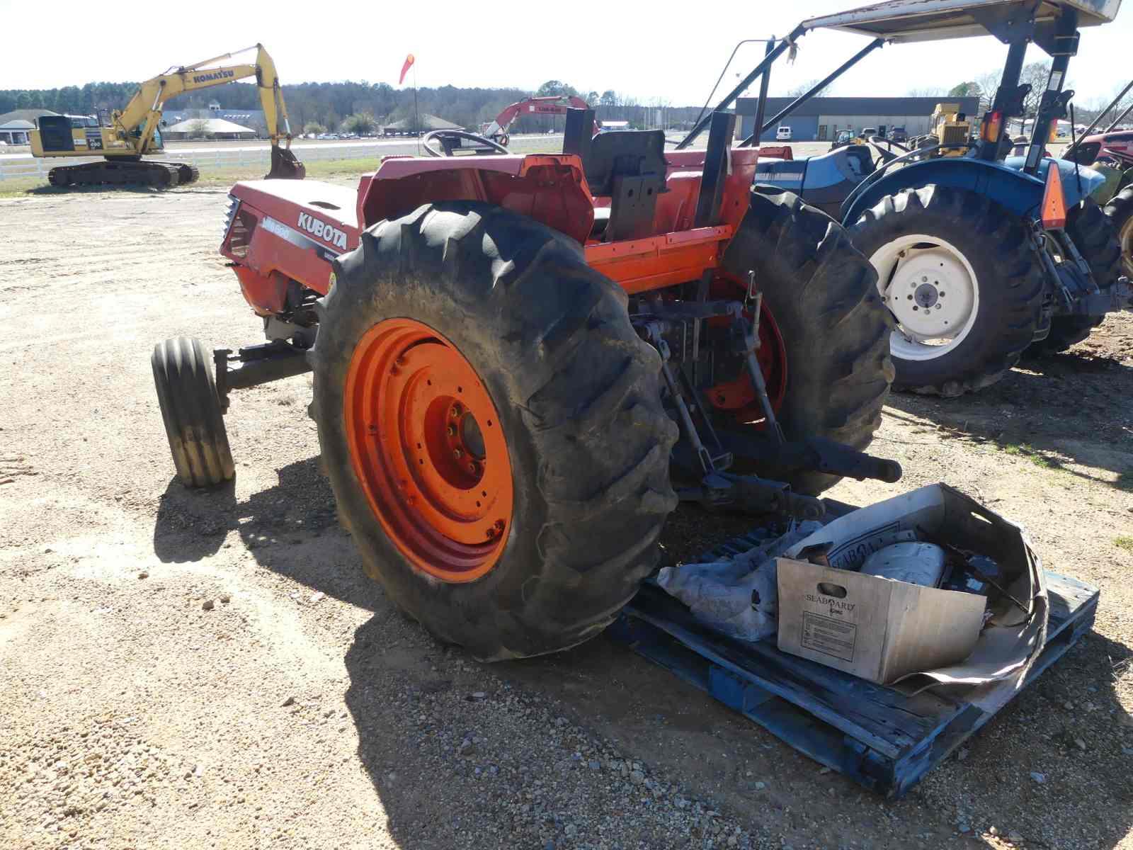 Kubota M6800 Tractor, s/n 10366 (Salvage)