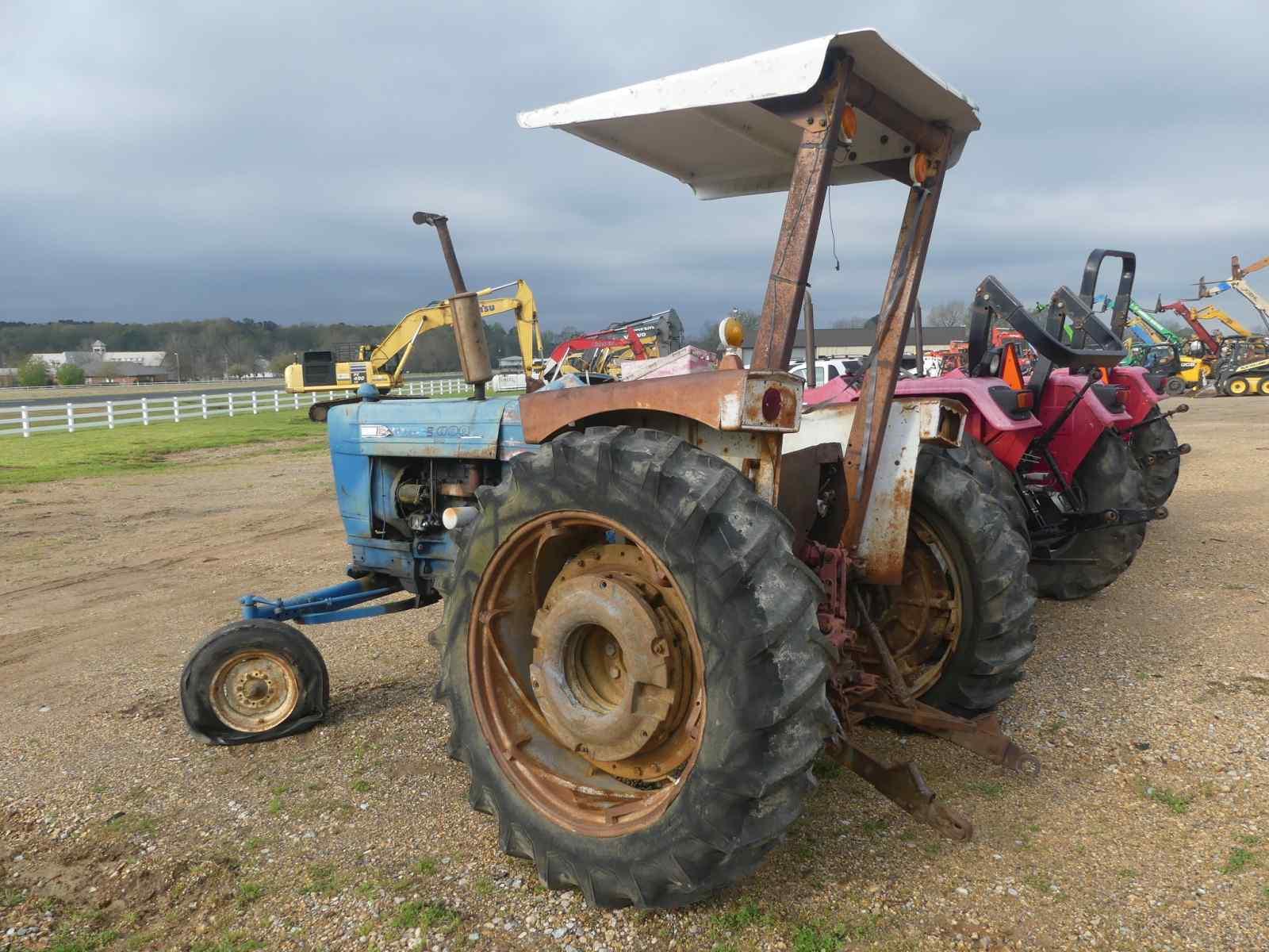 Ford 5000 Tractor, s/n C209660 (Salvage)