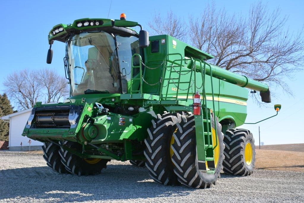 2013 John Deere S670 Combine, Premiere Cab, Hd Light System, Camera System,