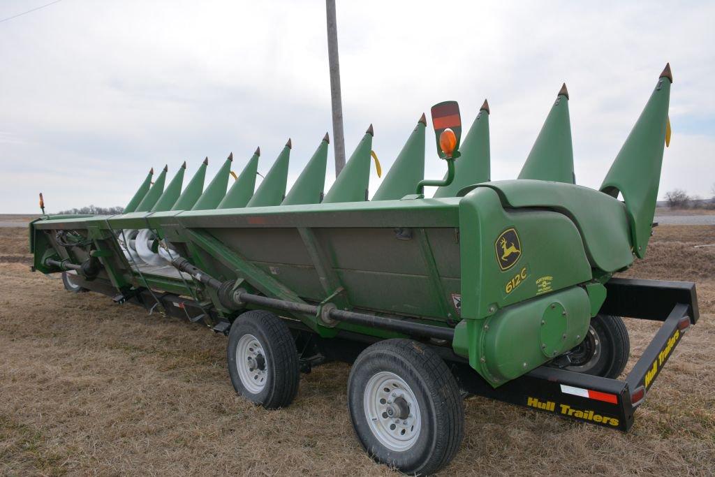 2010 John Deere 12 Row Poly Corn Head, Single Point, 360 Yield Brush Chains