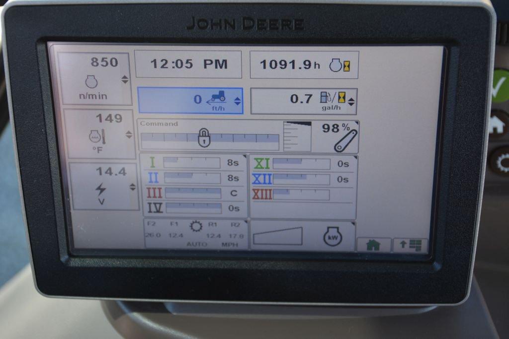 2013 John Deere 6210r Tractor, Ivt Transmission, Premium Plus Cab, Hydrauli