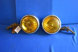 Pair Of Guide Fog Lights 5 3/4" For 1949-50 Chevy Or Pontiac