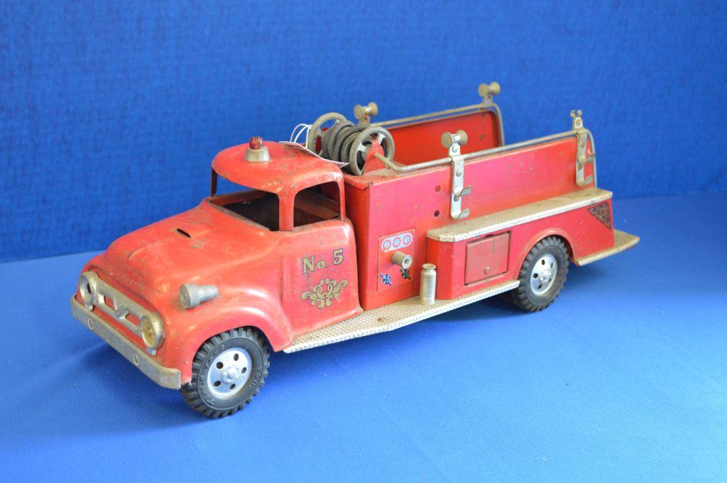 Tonka No. 5 Fire Truck W/ Rubber Hose - Great Shape