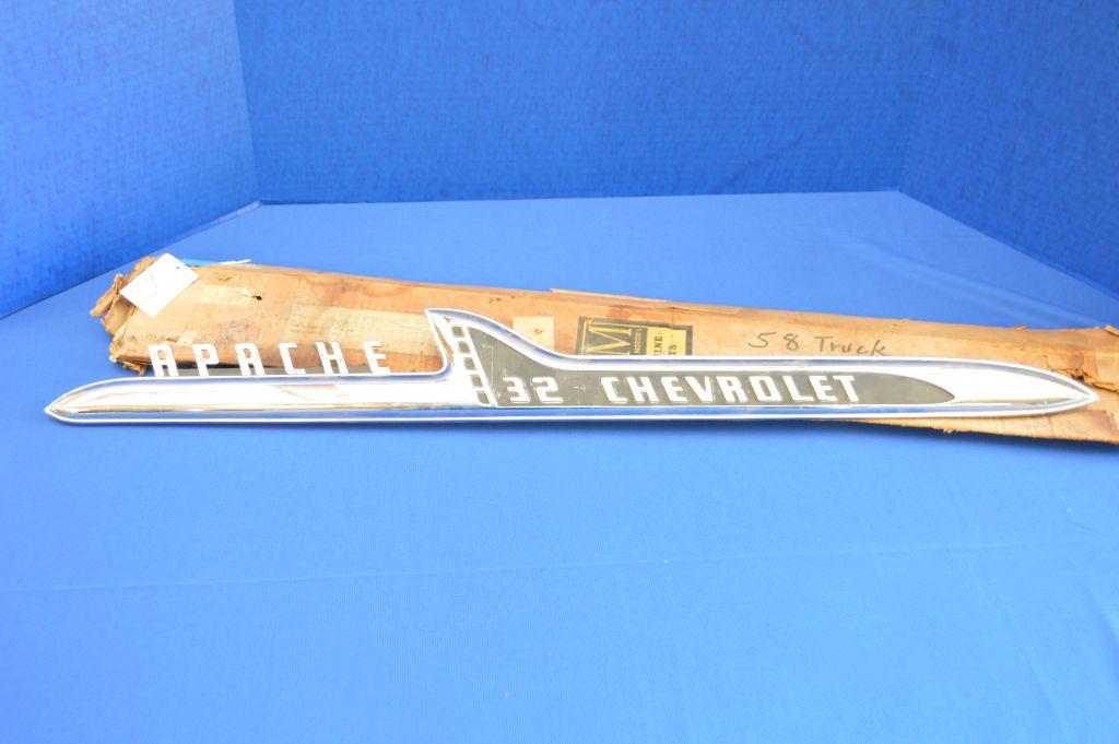 Nos - Apache "32 Chevrolet" Chrome For 58 - 1/2 Ton Truck - Right Side