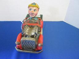 Vintage Tin Battery Operated Made In Japan Truck & Driver 9.25" Long