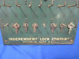Independent Lock Company Fitchburg, Mass Wood Key Rack With Approx 700 Keys