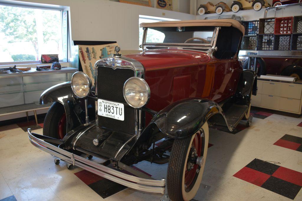 1929 Chevrolet Roadster Restored, New Interior, New Top, Rear Mount Spare T