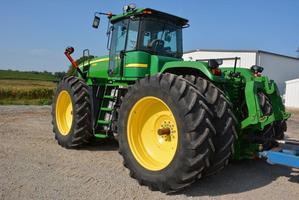 2011 JD 9230 Tractor, fully loaded, 18/6 Powershift trans., 3 pt./PTO, larg