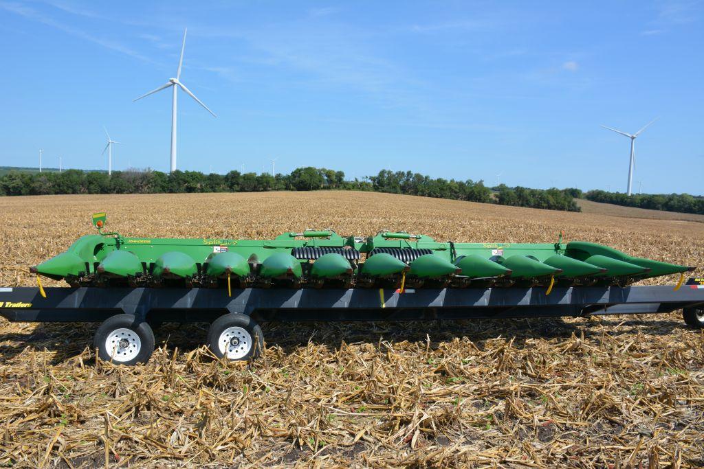 2012 Split-Flex 12-row Poly Cornhead, good ear boxes, new chain and sprocke