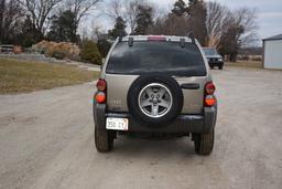 2006 Jeep Liberty Renegade 4-door, 4x4, 3.7 Litre Engine, 75% Rubber, 105,6