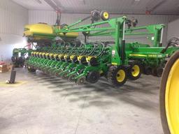 2015 Jd Db60, 36-row, 20” Planter, Sn-1jldb60xhee760116, Point Row Clutches