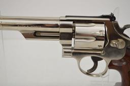 Smith & Wesson Model 57-1, 41 Mag, Nickel 6 Shot, Wood Grips Target Trigger