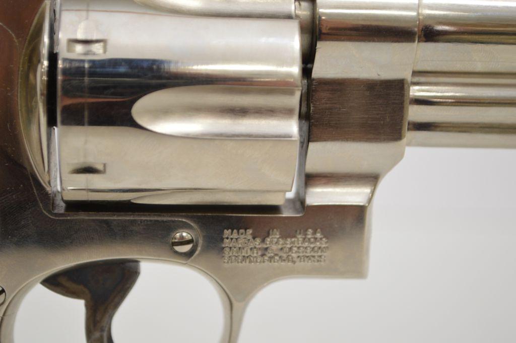 Smith & Wesson Model 57-1, 41 Mag, Nickel 6 Shot, Wood Grips Target Trigger