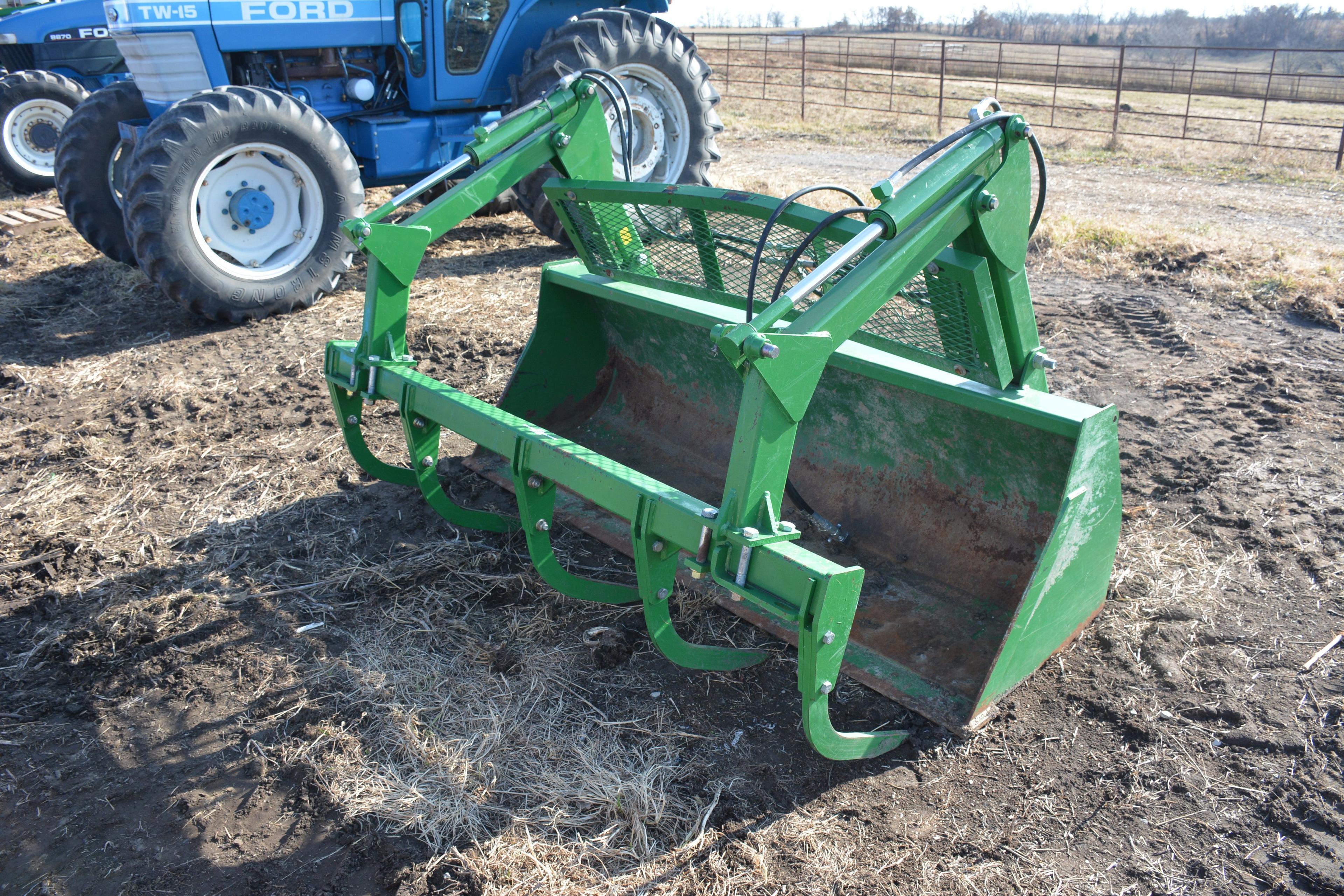 7' Grapple Bucket for Self Leveling Loader - Like New Condition