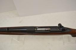 Winchester Model 70, 257 Roberts, Loaded Front Sight, 24 in. Barrel, Checke