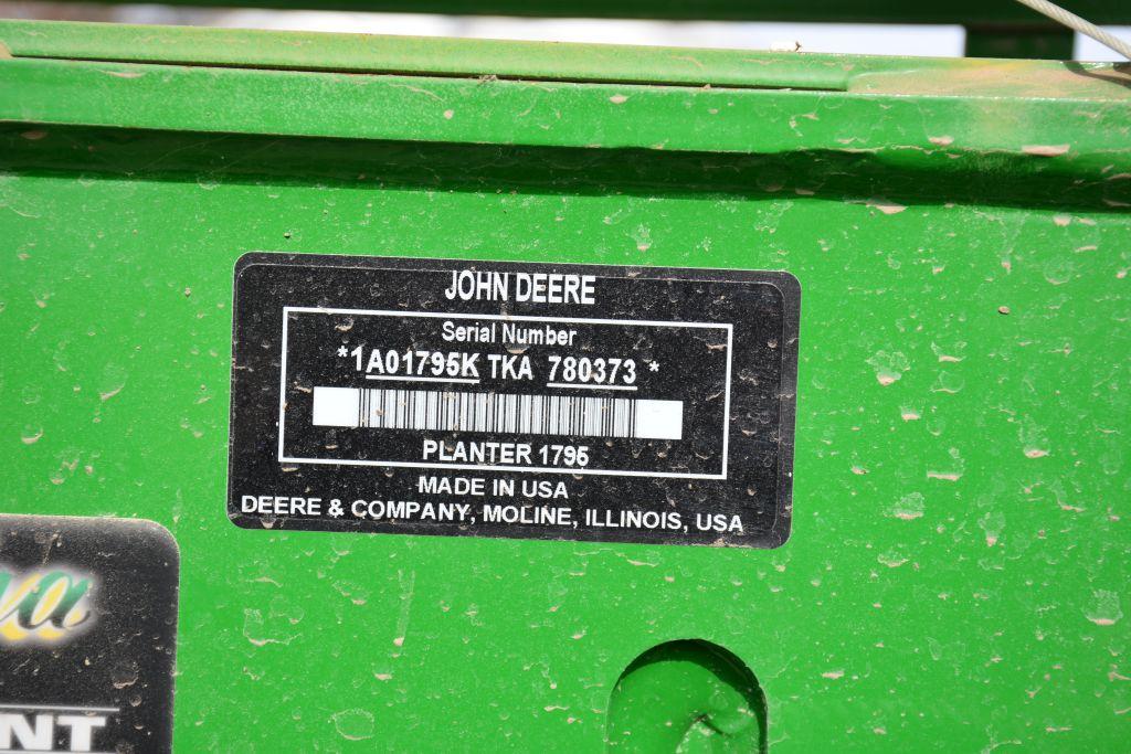 2019 John Deere 1795 Max Emerge 5E, 16/32 Row Splitter, Commodity Fill w/ Marke