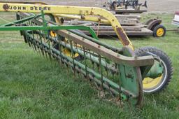 John Deere Hay Rake w/ Dolly Wheel, Rubber Teeth, Mdl 640-5Bar