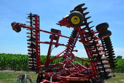 Sunflower 6630 33' Vertical Tillage Tool, Saber Disk Blades, Rolling Basket