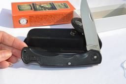 Marbles – Brushy Mountain folder – Folding Knife – Black in Sheath and in B