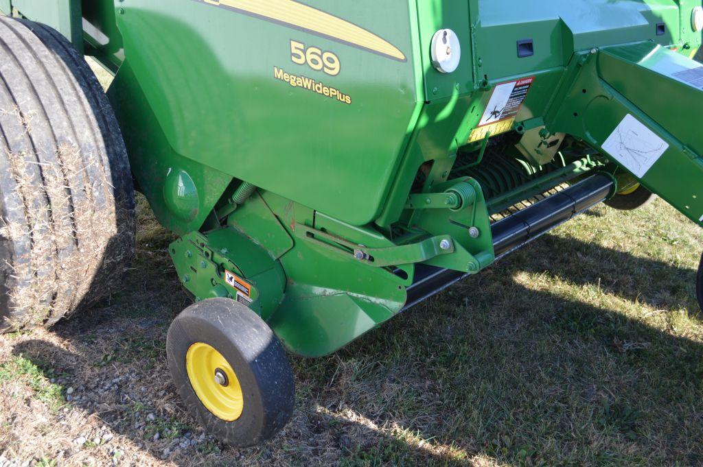 2014 John Deere 569 Round Baler, BRAND NEW, Mega Wide Plus, Cover Edge Net