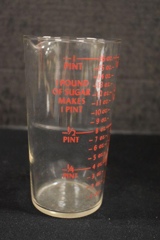 Glass Measuring Beaker w/Ounces and Cups