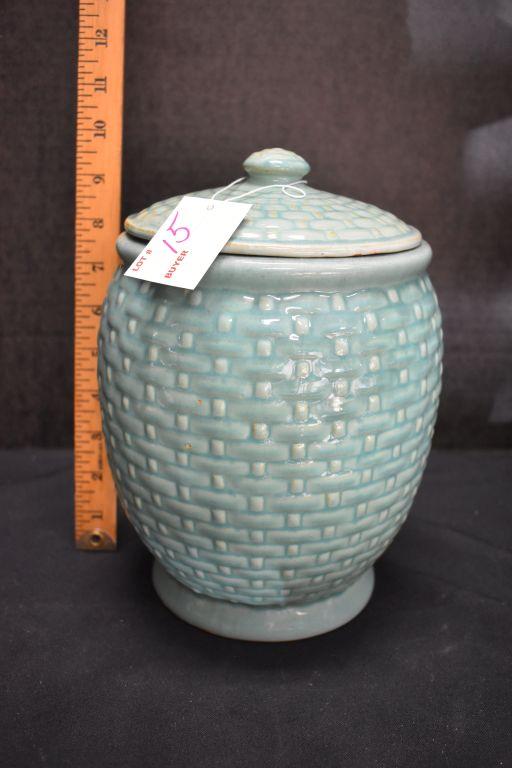 Unmarked Basket Weave Cookie Jar