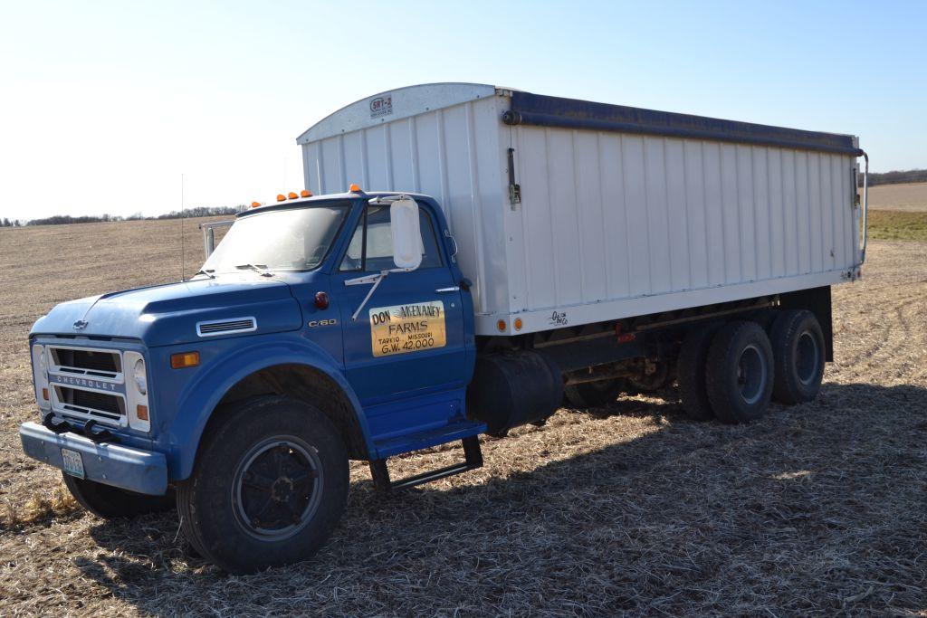 1972 Chevy C-60 Grain Truck, 1 Owner, 20' Obeco Steel Box and Twin Hoist, C