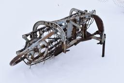 Ferguson 3pt 6 Bar Belt Driven Wheel Rake