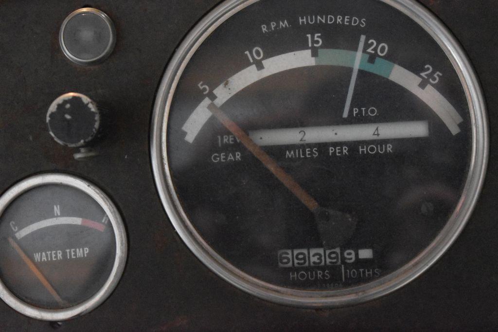 John Deere 4010 Diesel, Syncro Range, 6939 Hours, 3 Years on New Motor, 2 S