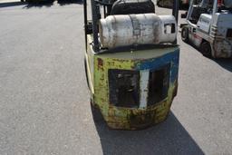 Clark Propane Forklift 15E, 2 stage lift, w/ side shift, S/N: GX127E0841934