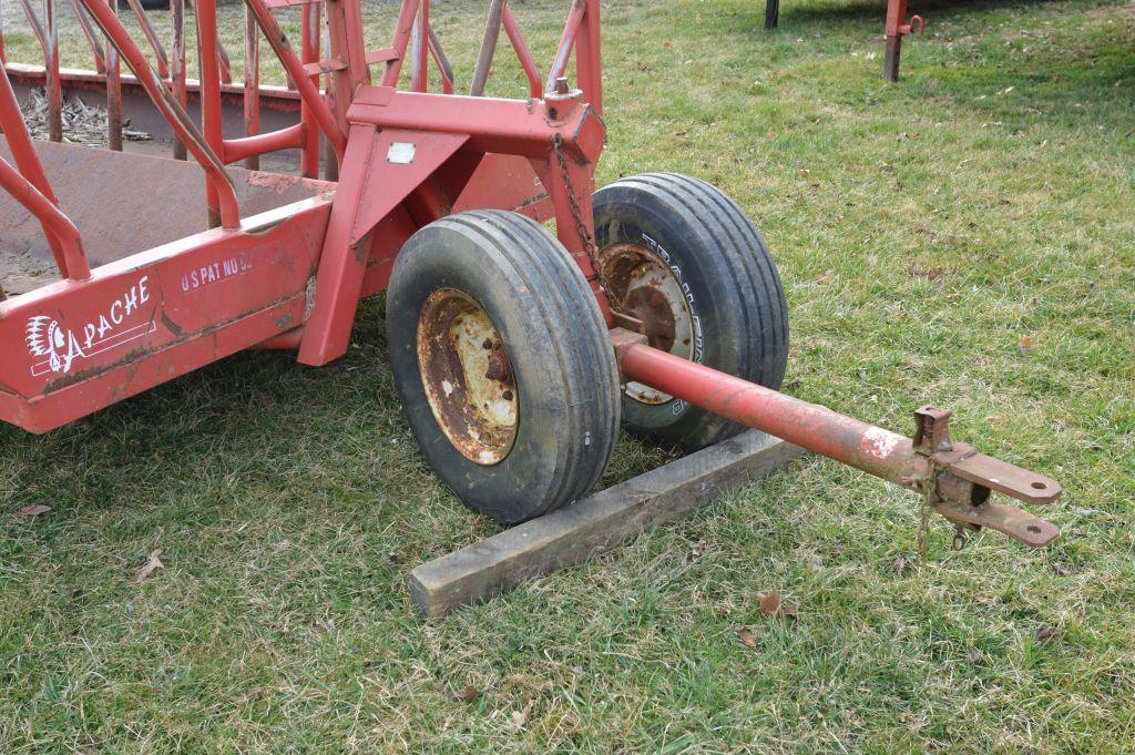 Apache Feeder Wagon, Portable w/ front dolly wheels