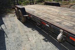 2004 Kaufman Gooseneck Black Flatbed Trailer, Radial Rubber 235/80R16 (65%)