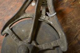 Iron & Wood Barn Pulley #145