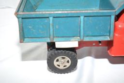 1961 Tonka - Manual Dump - Dump Truck, w/ windshield damage -1957-60 Truck