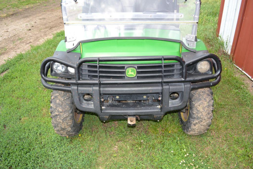 2011 John Deere Gator, 825i DOCH, 982 Hours, Runs Good, Clean Machine, Windshield and Top, Hydraulic